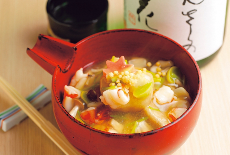 エビの香ばしさとダシのやさしさが広がる里芋のエビあんかけ900円