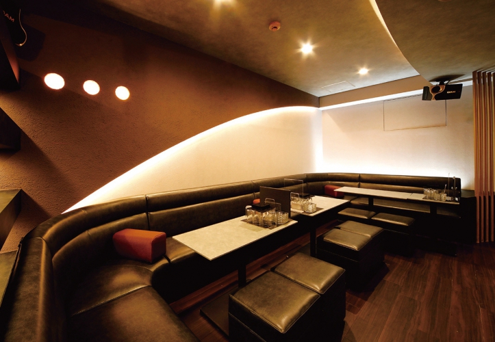 団体にオススメのボックス3卓10席、新年会の予約受付中
