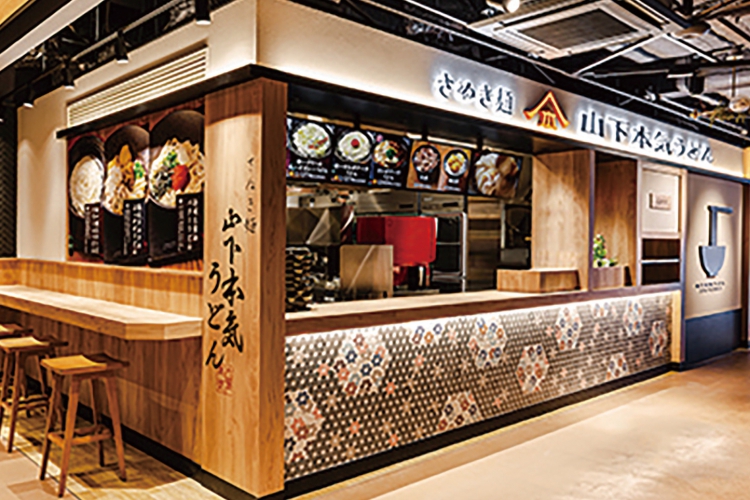 ココノススキノ3Fフードコート内、行列ができる人気店だ