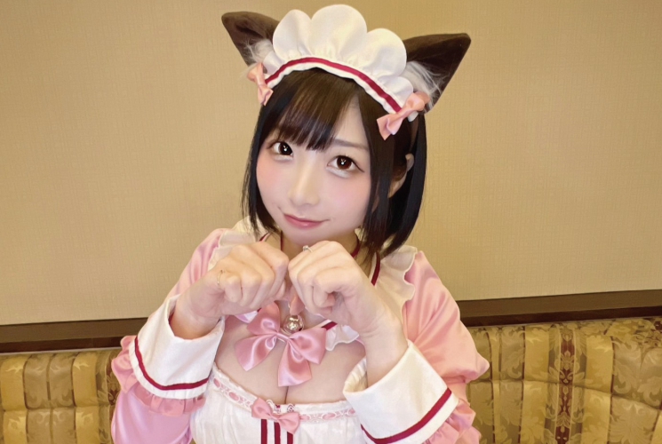 とってもキュートな子猫のえりりオーナーに会いに行ってみて