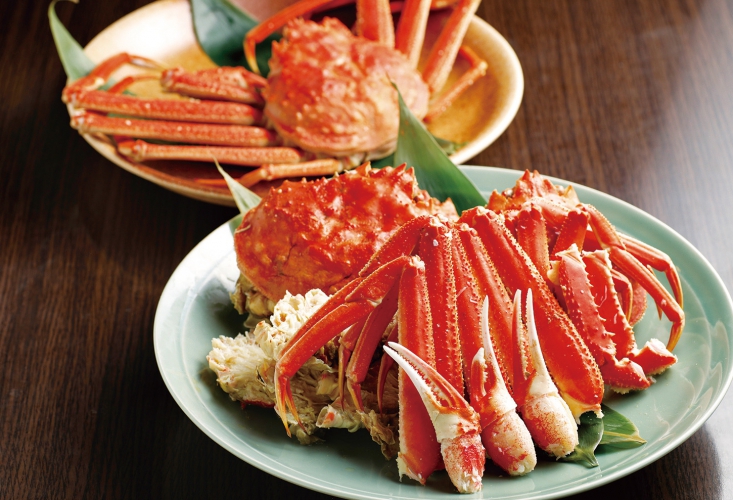 「訳ありオオズワイ盛り」ボイル1kg4,500円~、500g2,280円~