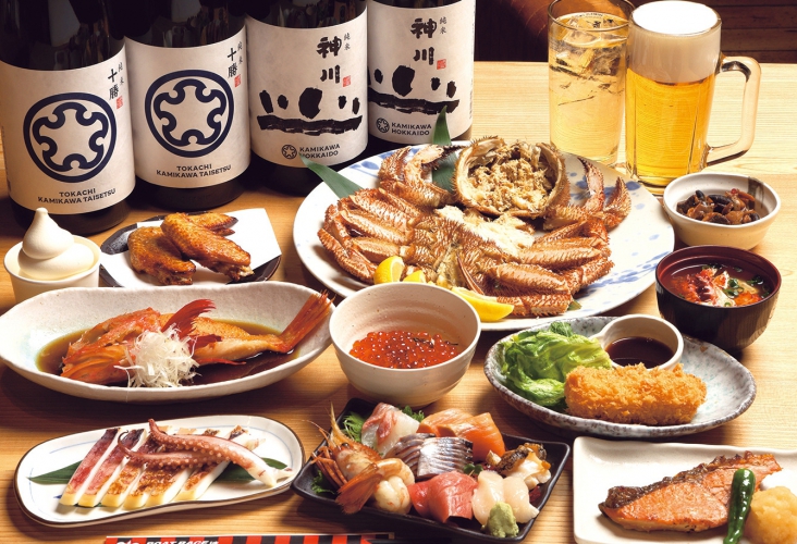「毛ガニ付き8,000円コース」は北海道の味覚を贅沢に満喫