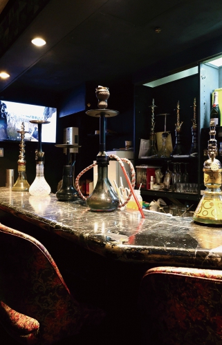 カウンター7席、“おひとり様”も大歓迎