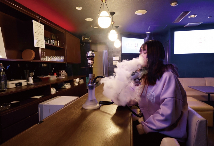 シーシャは2,500円で利用できる、詳細はスタッフまで