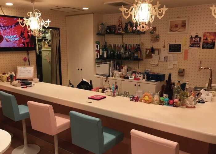 駅チカでススキノど真ん中にあるコンカフェ