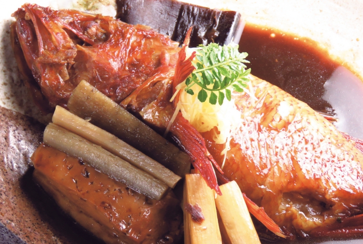 北海道産の「特大キンキの煮付け」5,720円、塩焼き、ちり蒸しも用意