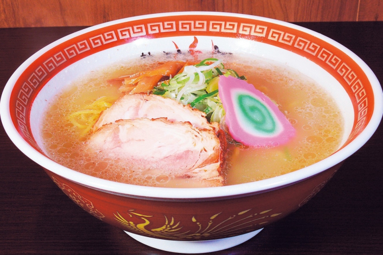 こだわりの味わい「しおラーメン」950円が大人気