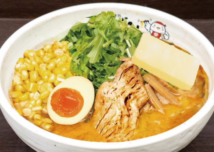 観光客に人気の「みそバターコーン」1,200円